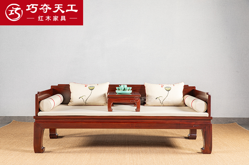 素面独板罗汉床