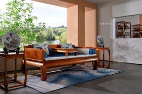 三屏风独板围子罗汉床