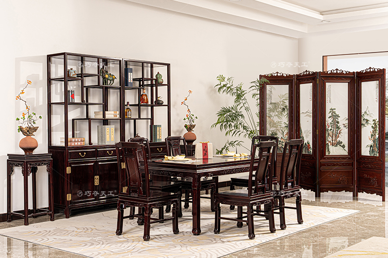 301鸟语花香餐桌