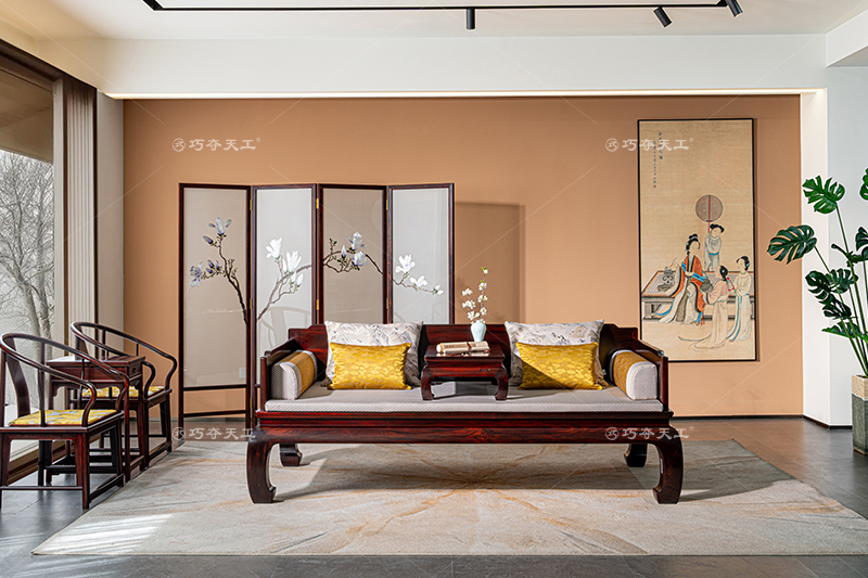 三屏风独板围子罗汉床