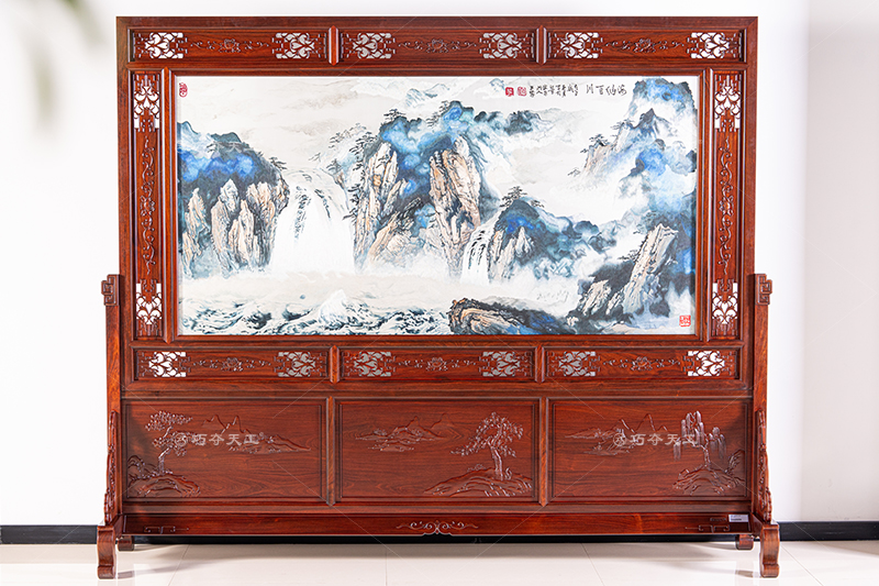 苏绣屏风（海纳百川）