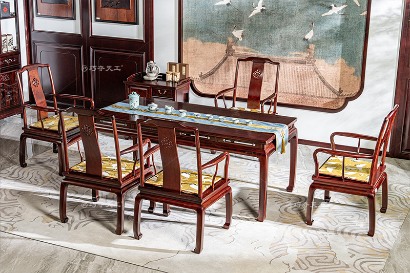 马蹄足茶台桌【绒毛黄檀】